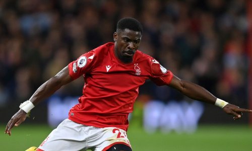 ‘‘Chelsea-Nottingham Forest’’ : Serge Aurier sort sur blessure