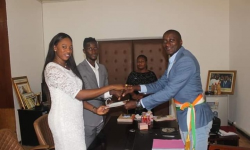 Cissé Abdoul Karim devant le Maire