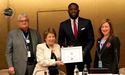 Cissé Cheick devient Ambassadeur de la DDHu