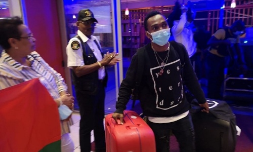 CIV-MAD : Les Barea ont regagné leur hôtel à Abidjan (images)