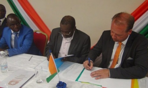 CIV - Professionnalisation du sport : Accord de partenariat entre fédérations et experts suédois