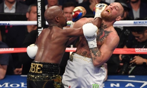 Combat du siècle : Floyd Mayweather reste invaincu, McGregor n'a pas démérité