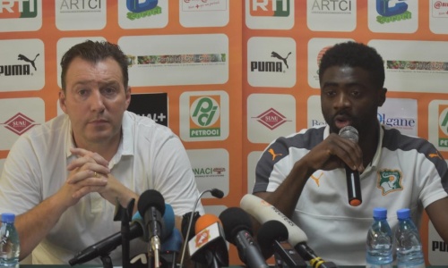 Conférence de presse : En compagnie de Kolo Touré, Wilmots se dit serein!
