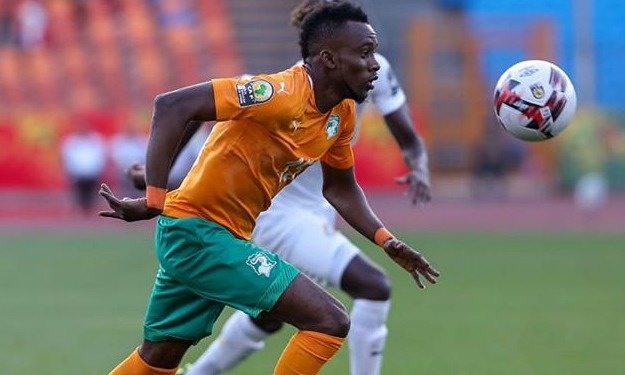 Coronavirus : Gnaka Silas s’ajoute à la chaîne de solidarité