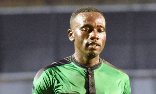 Côte d’Ivoire : un arbitre range le sifflet pour mauvaise gestion de la CCA