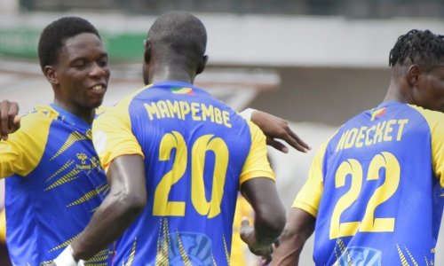 Coupe CAF (2è J) : l’AS Otohô écrase Belouizdad, Kaizer Chiefs arrache le nul contre le Zamalek, l’USM Alger bat OC Safi