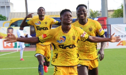 Coupe CAF (Barrages) : Konaté Karim signe un doublé face au GD Interclube et offre la 1ère manche à l’ASEC