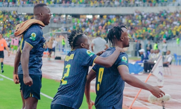 Coupe CAF (finale aller) : Young Africans veut plier l’USM Alger à domicile