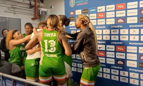 Coupe du monde Féminine de Basket : bagarre entre 2 joueuses Maliennes en zone mixte
