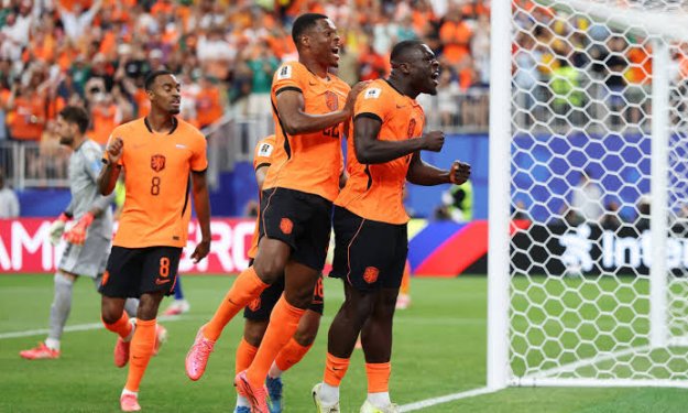 Coupe du monde : les Pays-Bas écrasent la Suède et se rapprochent des 16ès