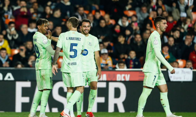 Coupe du Roi : le Barça humilie Valence et file en demies