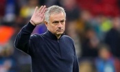 Mourinho présente ses excuses après avoir enfreint le confinement avec ses joueurs