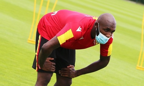COVID-19 : Le RC Lens de Séko Fofana compte 18 cas positifs