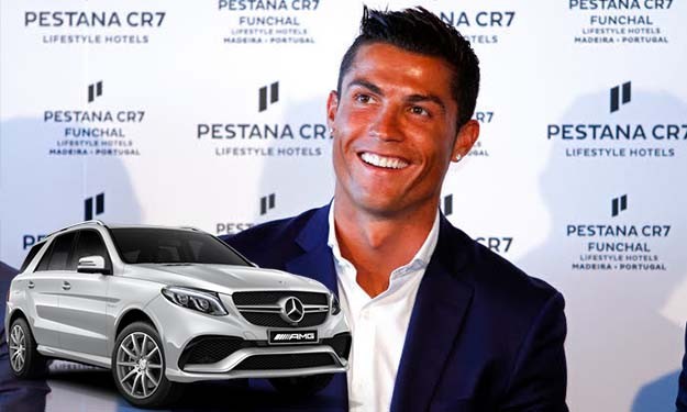 Cristiano Ronaldo s'est offert un bolide pour Noël