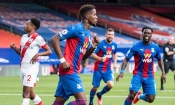 Crystal Palace rejoint Arsenal en tête de la Premier League grâce à Zaha
