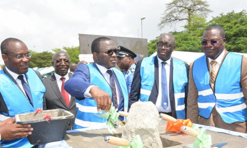 Danho Paulin Claude a procédé à la pose de la première pierre de construction de la piscine olympique de l’INJS