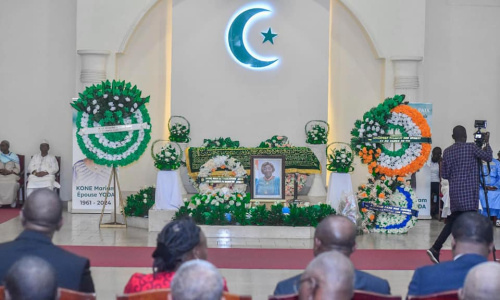 Deuil : les images de la levée de corps de l’ancienne DG de l’ONS