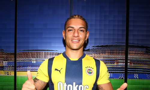 Diego Carlos quitte la Premier League pour la Süper Lig