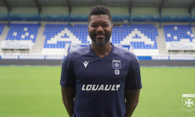 Djibril Cissé signe son retour à Auxerre