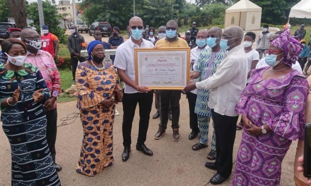 Drogba a eu droit à son hommage à Bouaké (images)