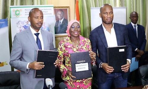 Éducation : Didier DROGBA s’engage dans l’Alphabétisation 2.0