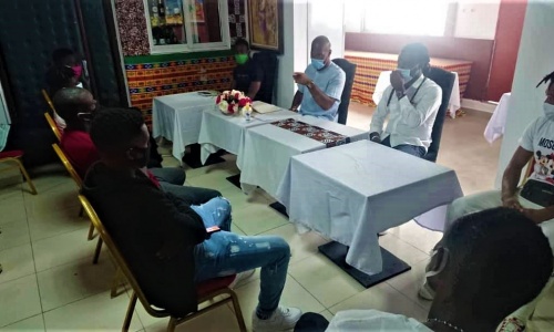 Élection FIF : les joueurs en activité mettent la pression sur Cyril Domoraud