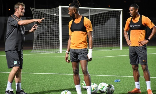 Eléphants : Entre Kodjia et Haller, un choix s’impose !