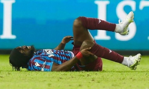 Eléphants : Forfait face au Mozambique et au Cameroun, voici de quoi souffre Gervinho