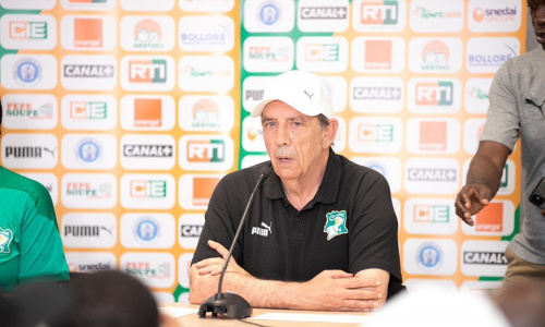 Eléphants : Jean-Louis Gasset face à la presse en prélude aux rencontres face au Lesotho et au Mali