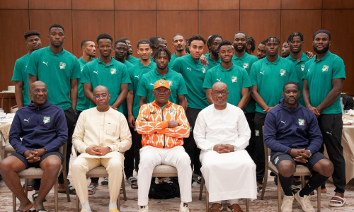 Elim. Mondial 2026 (5è J) : le Ministre Adjé Silas Metch galvanise les Eléphants avant leur rencontre face au Burundi