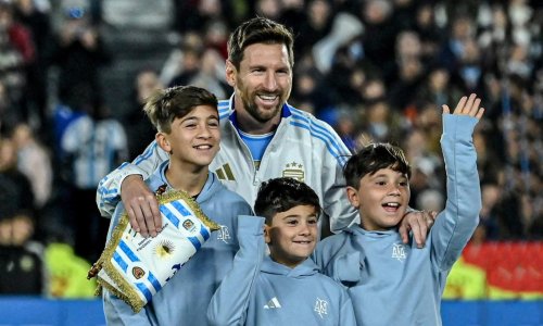 Elim. Mondial 2026 : Lionel Messi s’offre un doublé pour son dernier match en Argentine