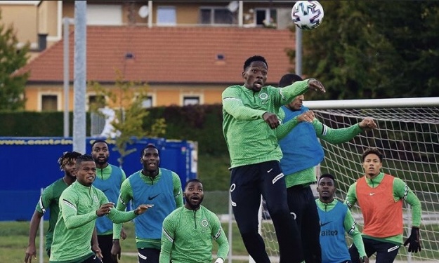 Eliminatoires CAN 2022 : Gernot Rohr convoque 24 joueurs plus 7 réservistes