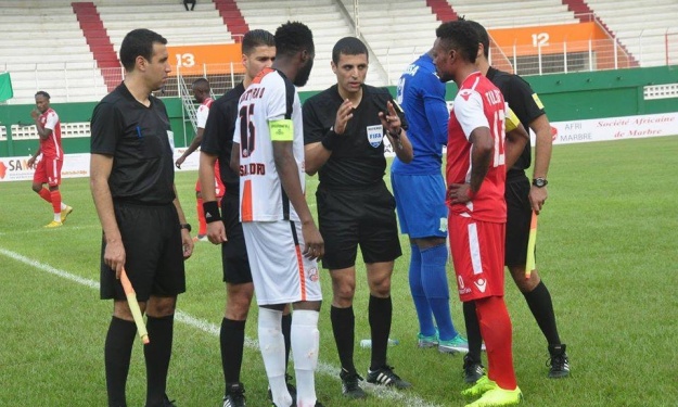 Entame de ce 1/16è de finale retour de la Coupe de la Confédération entre le FC San Pedro et le Motema Pembe du côté du Stade Félix Houphouët Boigny. Entame de ce 1/16è de finale retour de la Coupe de la Confédération entre le FC San Pedro et le Motema Pembe du côté du Stade Félix Houphouët Boigny.
