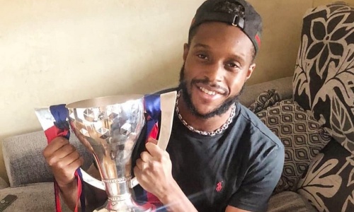 Espagne : Cheick Doukouré et Huesca imitent le Real