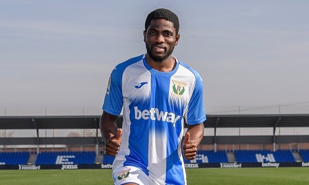 Espagne : le Président du club de Roger Assalé testé positif au Coronavirus