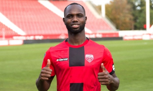 Espérance de Tunis : Moussa Konaté officialisé, Hatem Ben Arfa espéré