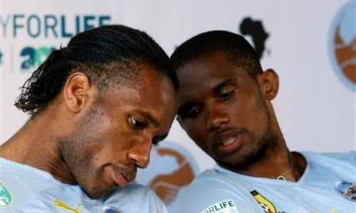 Samuel Eto’o recadre Pierre Ménès après sa sortie en soutien à Drogba