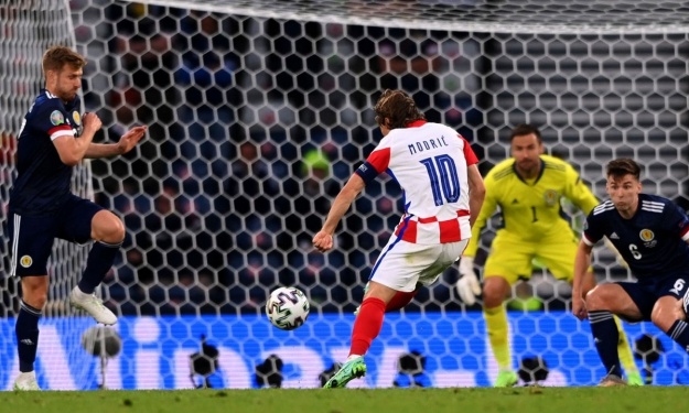 Euro 2020 : La Croatie qualifiée grâce à un énorme Luka Modric