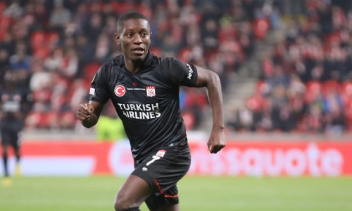 Europa League Conference : Buteur, Max Gradel qualifie son équipe pour les 8ès de finale