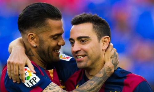 FC Barcelone : Dani Alves retrouve Xavi