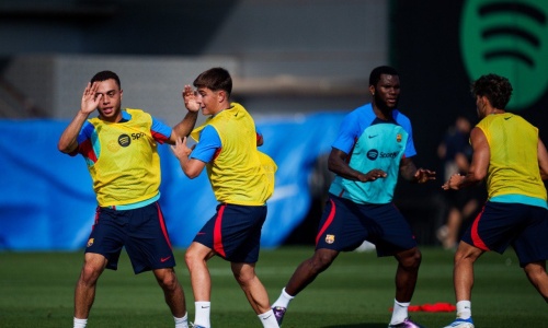 FC Barcelone : Franck Kessié s’est familiarisé avec Xavi et ses nouveaux coéquipiers