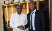 Feguifoot : Didier Drogba en visite de courtoisie chez le président Antonio Souaré