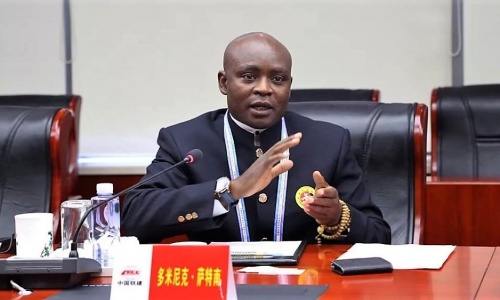 Festival Africain des Arts Martiaux 2019 : Le Ministre des Sports a reçu le ‘‘Bruce Lee Africain’’