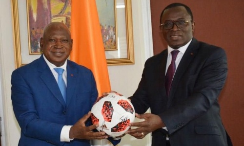 FIF : Le Président Dehoulé Omer reçu par le Ministre des Sports Danho Paulin