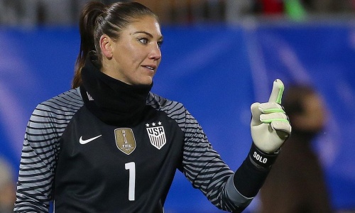 FIFA : Une joueuse de football accuse Sepp Blatter d’agression sexuelle