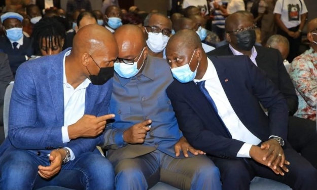 Football Ivoirien : ‘‘Balle à terre’’ vu par Didier Drogba, Sory Diabaté et Idriss Diallo