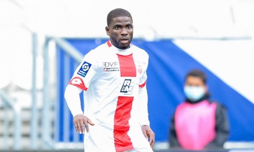 France (L1) : Dernier après 9 journées, le club de Roger Assalé chasse son entraîneur