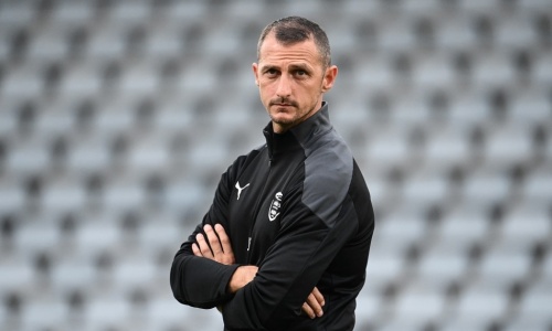 France : Le domicile de l’entraineur de Nîmes cambriolé, son fils menacé avec une arme