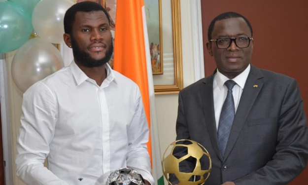 Franck Kessié et ses ‘‘Ballons d’Or’’ chez le Patron du Sport Ivoirien