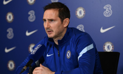Frank Lampard signe son retour sur le banc des Blues